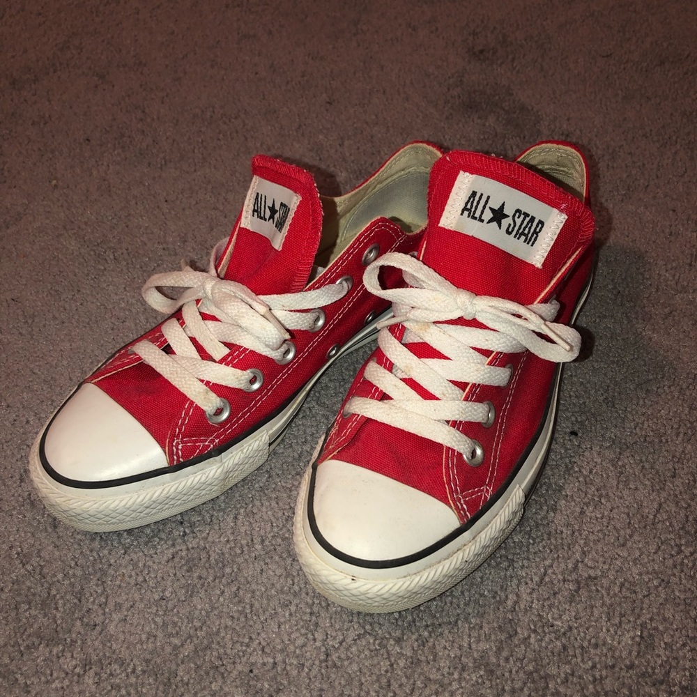 SOMEONE BUY! Red Low Top Converse!